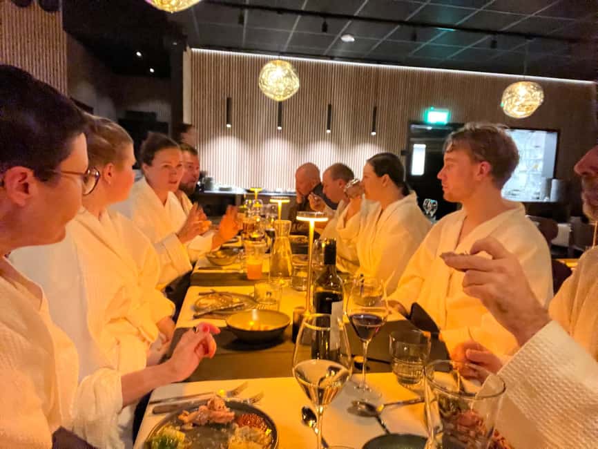 Rovaniemi: Forest Spa, Outdoor hot tubs and bathrobe dinner - Forest Sauna Time in Rovaniemi: The 4-Hour Flow