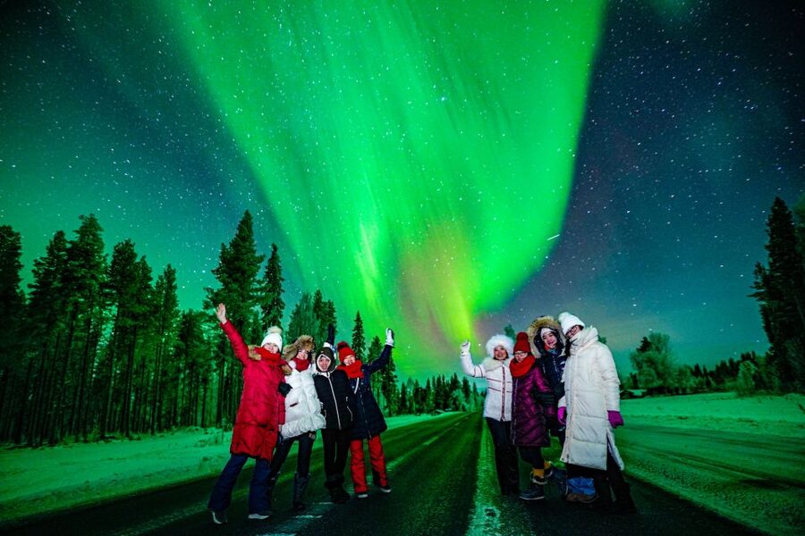 Rovaniemi: Guaranteed Northern Lights Hunting Adventure - A real Aurora hunt, not a hope-for-the-best bus ride