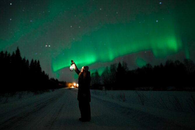 Rovaniemi: Guaranteed Northern Lights - Small Group & Photography - The Sweden plan when Finland is under cloud cover
