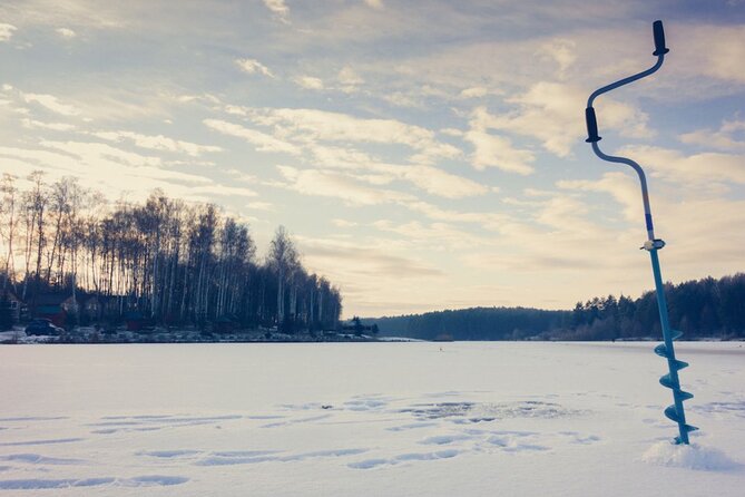 Rovaniemi: Ice Fishing from Private Lakefront Property & BBQ - Why private-lake ice fishing near Rovaniemi feels different