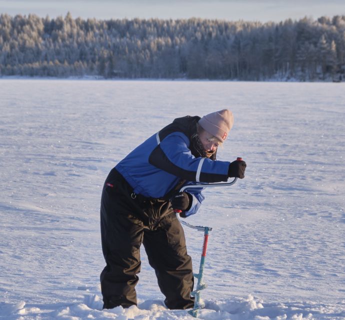 Rovaniemi: Ice-Fishing like a Finn - The 2.5-hour rhythm: gear up fast, drill a hole, then warm up by the fire