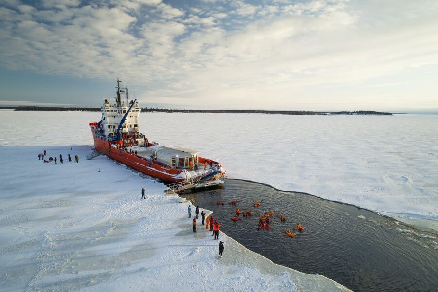 Rovaniemi: Icebreaker Cruise with Ice Floating and Transfer - Walking on sea ice and the survival-suit swap