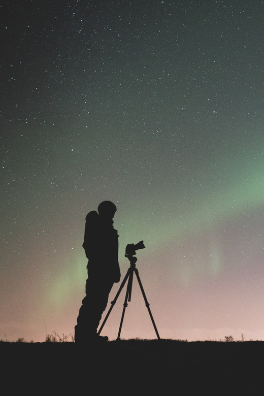Rovaniemi: Northern Light Hunt Tour with ProCamera - Why this Rovaniemi aurora hunt feels built for photos