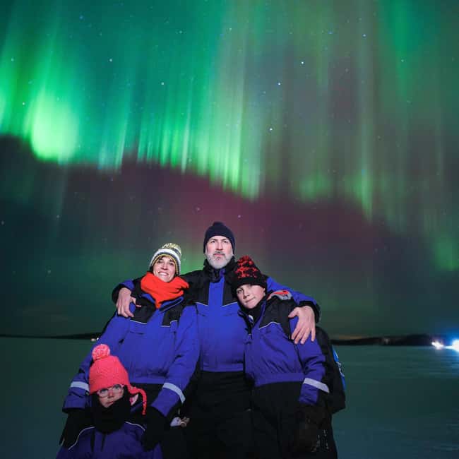 Rovaniemi: Northern Lights Family Tour with Photographer - Your 5-Hour Evening, Broken Into Real Moments