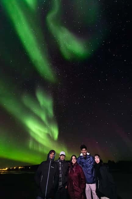 Rovaniemi: Northern Lights Family Tour with Photographer - Professional Photos: How to Get the Best Results You Didn’t Have to Plan