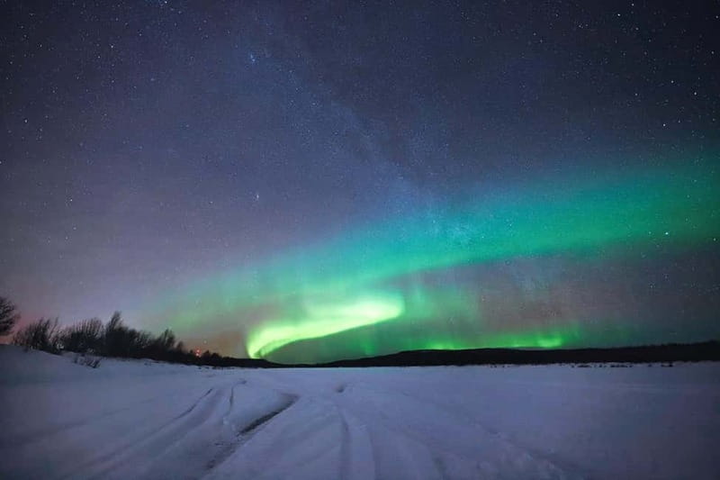 Rovaniemi: Northern Lights Family Tour with Photographer - Price and Value at $129 Per Person for a 5-Hour Experience