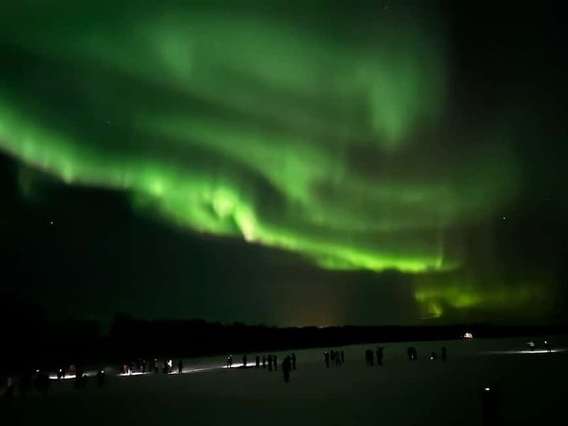 Rovaniemi: Northern Lights Hunters. Aurora + BBQ - What to bring (and what to skip) so the cold does not ruin the night