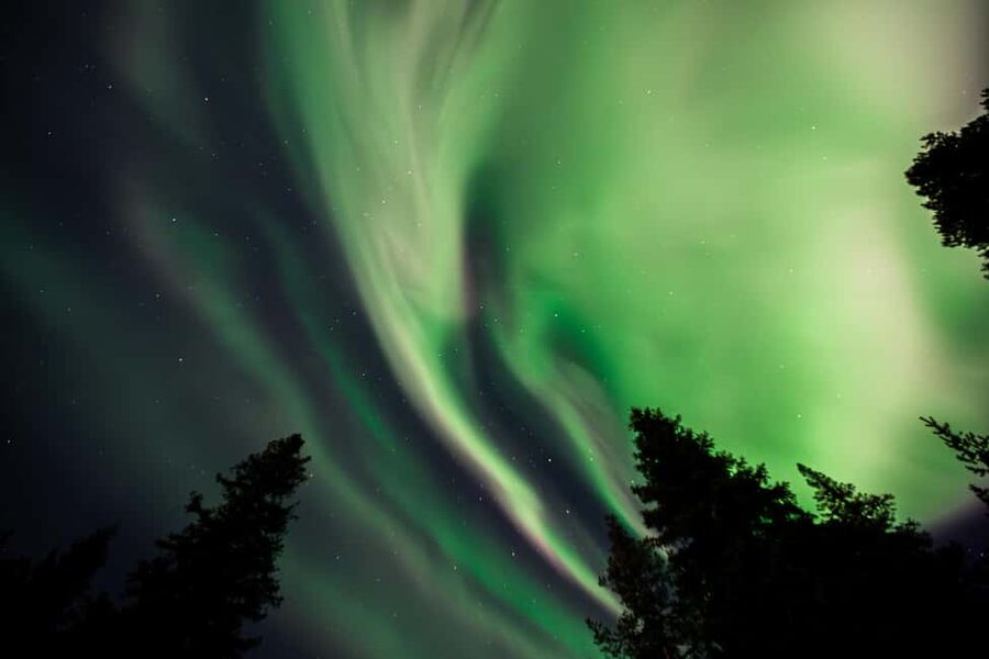 Rovaniemi: Northern Lights Tour - Guaranteed with Photos - Into Lapland: how the guide chooses the first aurora stop