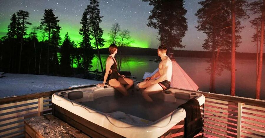 Rovaniemi: Northern Lights Trip with Arctic Sauna & Jacuzzi - Why this Northern Lights sauna combo feels so right in Lapland