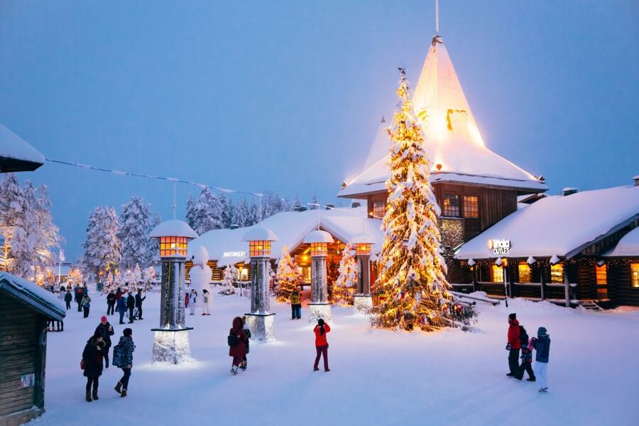 Rovaniemi: Santa Claus Village and Arctic Circle - Getting there: the practical side of the Lapland day trip