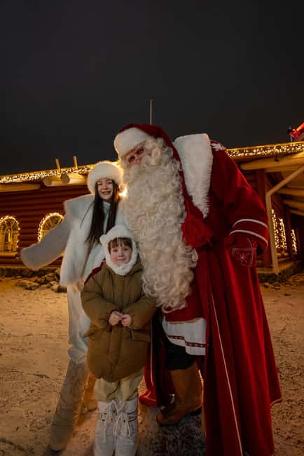 Rovaniemi: Santa Claus Village, Husky & Reindeer Tour - Husky and reindeer farm: petting, mini sleighs, and kid-friendly rides