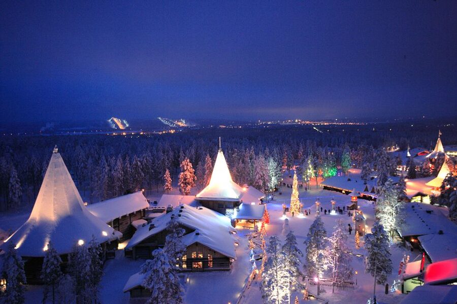 Rovaniemi: Santa Claus Village Visit with Hotel Pickup - Rovaniemi Pickup, Air-Conditioned Comfort, and Real Timing