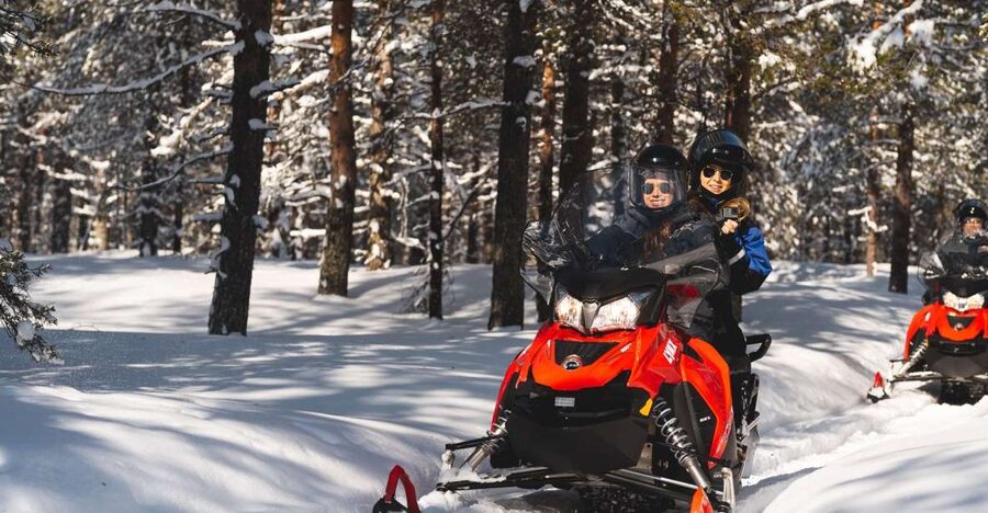 Rovaniemi: Snowmobile Safari into the Arctic Circle Forest - 2 Hours, But How That Time Turns Into Real Riding