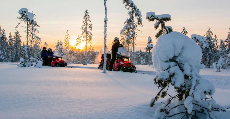 Rovaniemi: Snowmobile Safari to a Reindeer Farm - Reindeer Farm stop: why this part feels meaningful