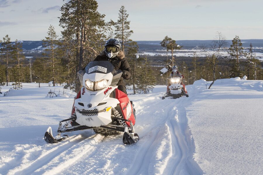 Rovaniemi: Snowmobile Sprint Safari - Safety briefing: the part that makes the rest fun