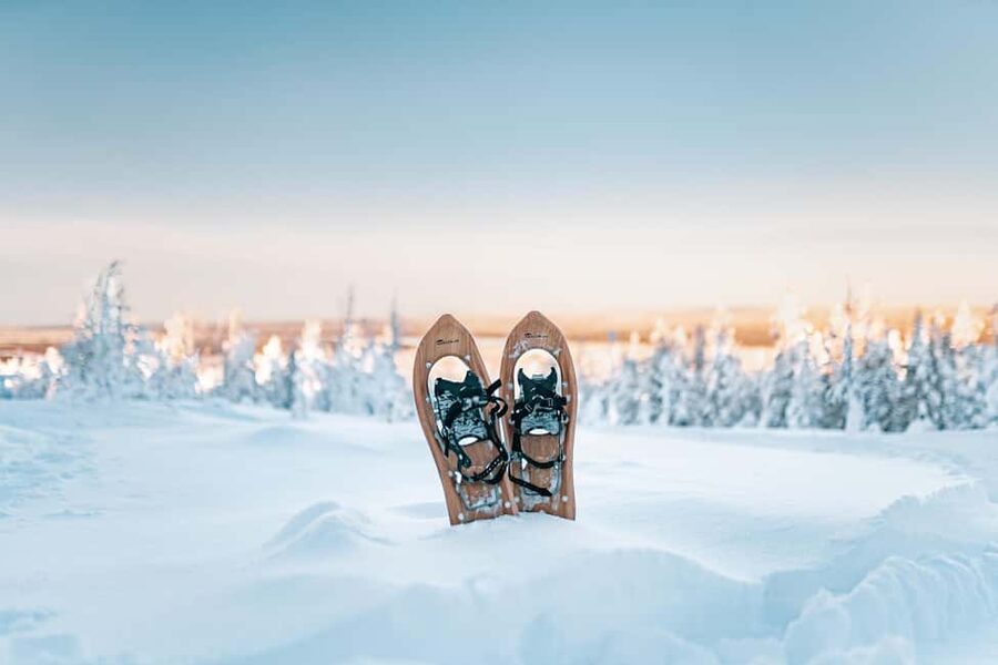 Rovaniemi: Snowshoeing in the Arctic Wilderness - Learning snowshoes the right way, before you hit deep snow