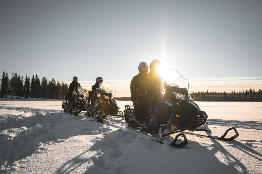 Rovaniemi: Sunrise Electric Snowmobile Tour with Snacks - Who this tour fits best, and who should skip it