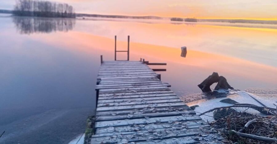 Rovaniemi: Traditional Sauna and Ice Swimming Experience - Getting There from Rovaniemi: Bus 14, Short Walks, and Return Trip Reality