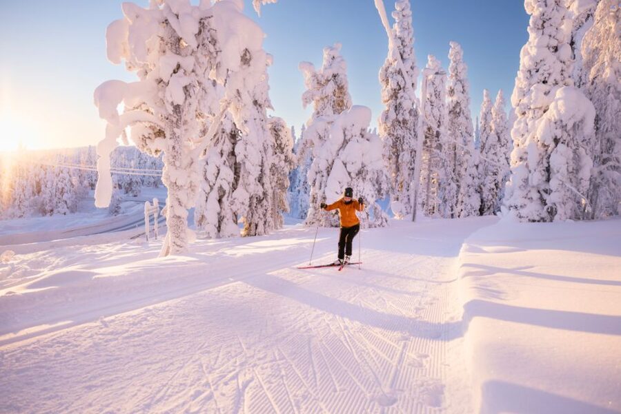 Ruka: Cross-country skiing - What makes this lesson worth your energy