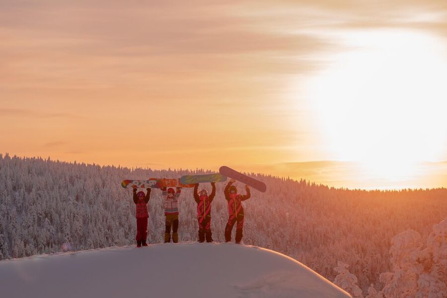 Saariselkä: Easy Snowboard Day Package (11y+) - Why this Saariselkä snowboard day feels like good value