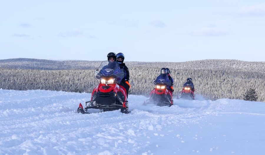 Saariselkä: Ice Fishing Safari by Snowmobile - Getting geared up at Lapponia Tours Safari House
