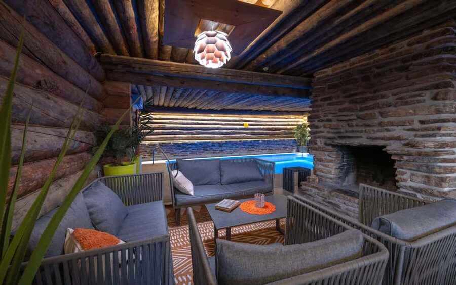 Saariselkä: Kuukkeli Saunaworld (Smoke Sauna) - What you get for the price: $64 worth it for a true sauna world