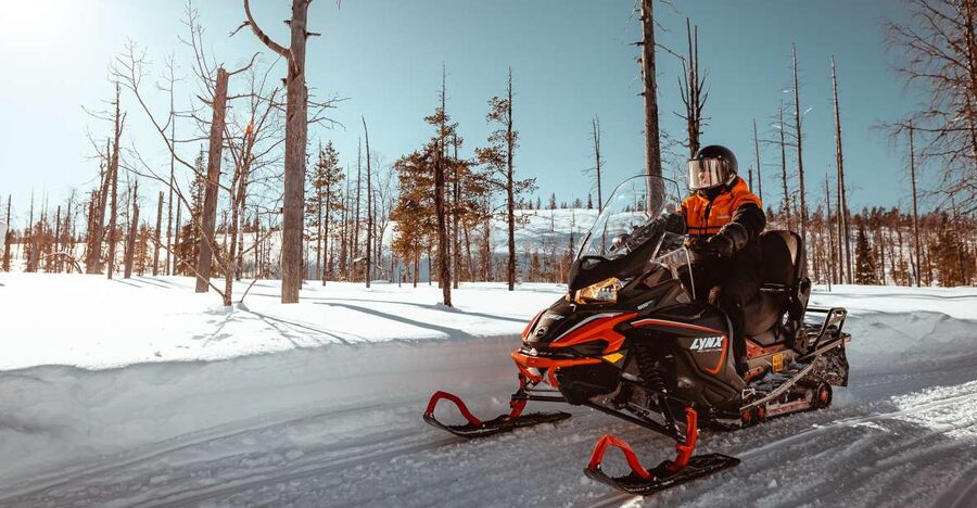 Saariselkä: Snowmobile Adventure for Adults - What you get before you start, gear, briefing, and driver rules