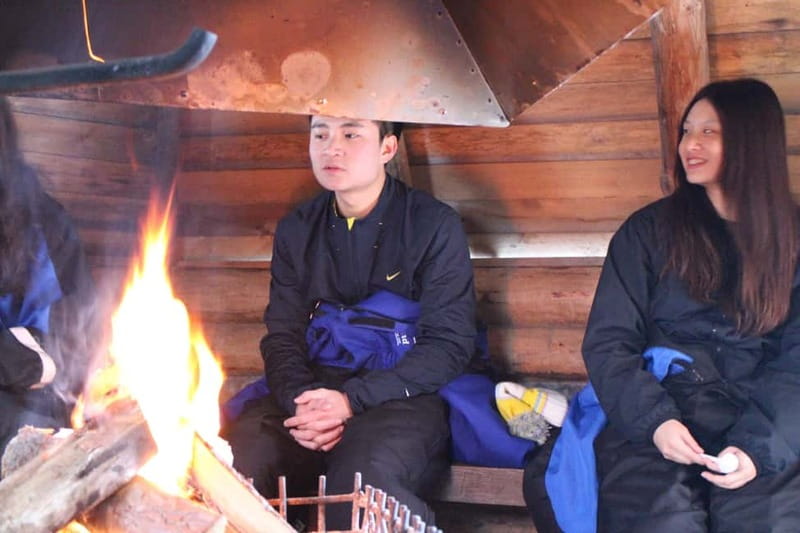 Saariselka: Snowmobile Safari on Tundra with BBQ - Gear That Lets You Focus on the Ride, Not the Cold