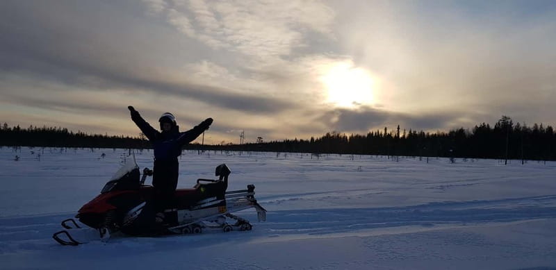 Saariselka: Snowmobile Safari on Tundra with BBQ - The 3-Hour Experience: Timing, Riding Rhythm, and Photo Stops