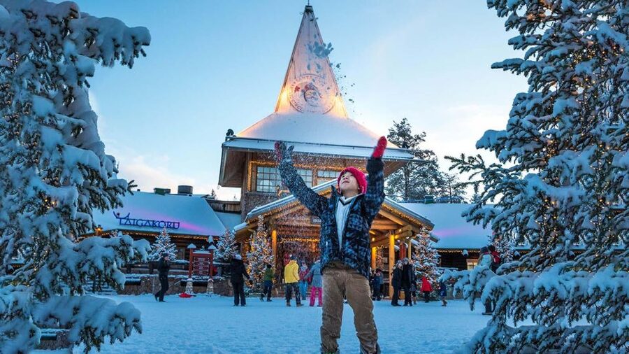 Santa Claus Village Guided Tour & Arctic Circle certificate - Getting there smoothly: minivan pickup and a short ride