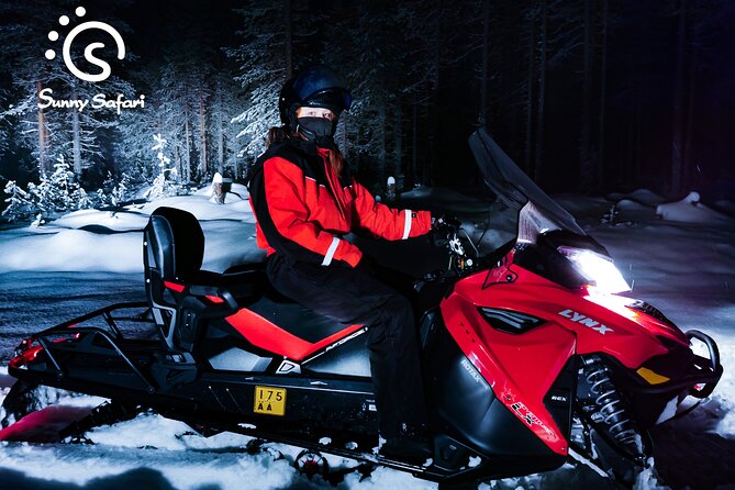 Searching Aurora with Snowmobile - Campfire Break: Warming Up Without Killing the Night