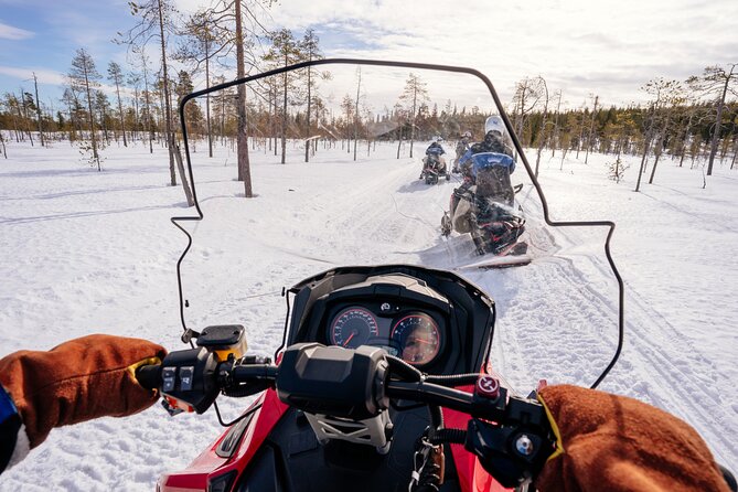 Snowmobile Safari into the Wilderness, Apukka Resort Rovaniemi - Winter gear and the suiting-up step you should not skip