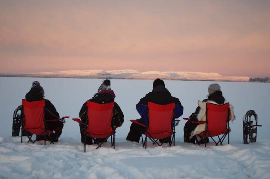 Snowshoe experience with traditional beverages in Lapland - From Hotel Santa Claus to Snow and Back, in a Clean 3-Hour Loop