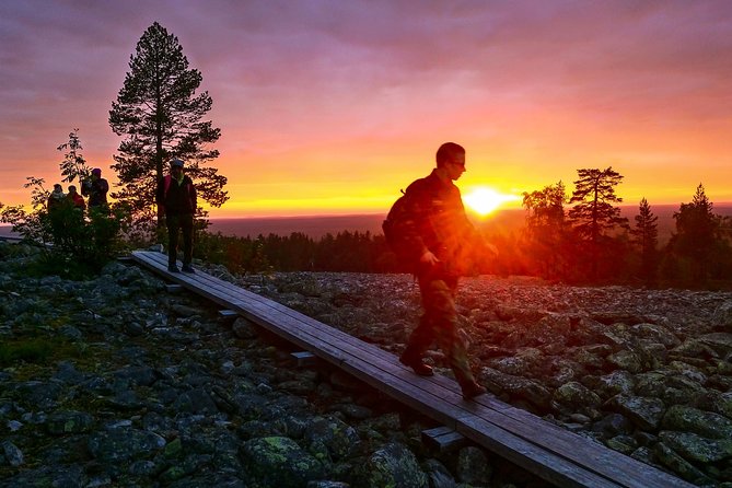 Sunset at the Arctic Circle - Sunset expectations: clear skies are great, clouds still work
