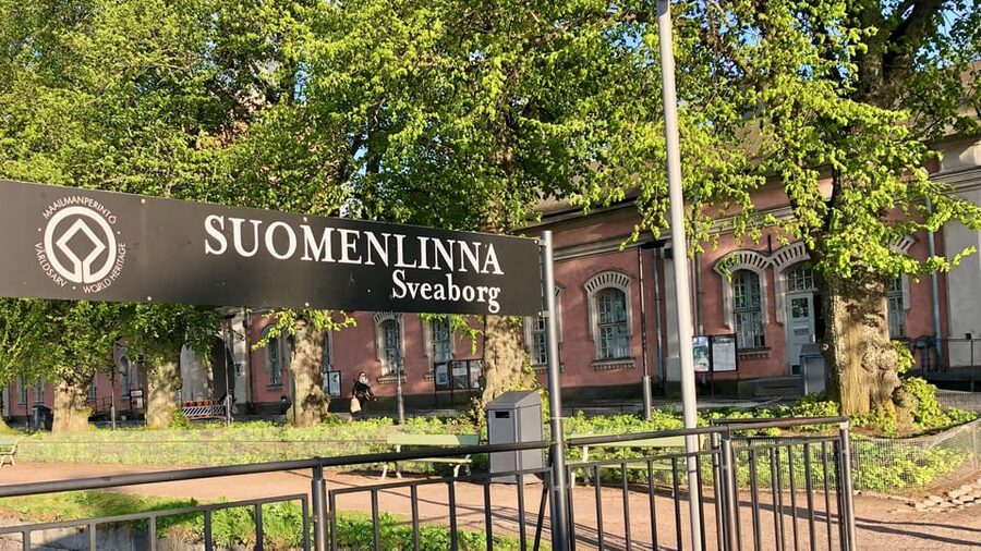 Suomenlinna tour in French with Doro - Who should book this tour, and who might skip it