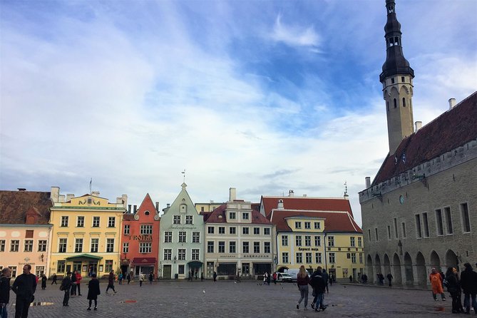 Tallinn Day Cruise from Helsinki - Pickup in Helsinki and how the day starts (Start 9:30 AM)