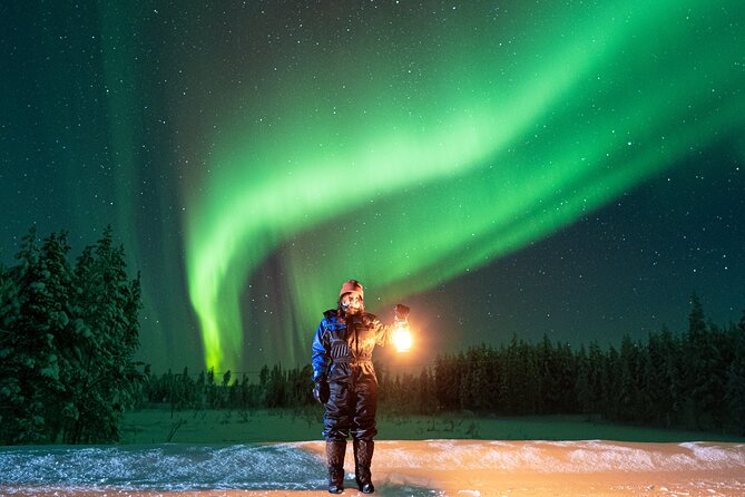 The Ultimate Guaranteed Aurora Hunt - 5:00 pm pickup and the Rovakatu meeting point routine