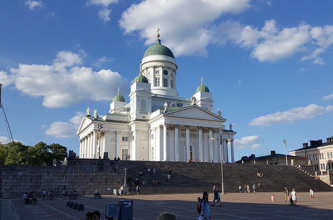Tour from Helsinki Airport to Helsinki city center - Stop 2: Senate Square and Cathedral, Helsinki at its most recognizable