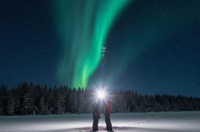 Ultimate Aurora Borealis Tour Rovaniemi - Cold-weather reality: what to bring when outdoor clothing is not included