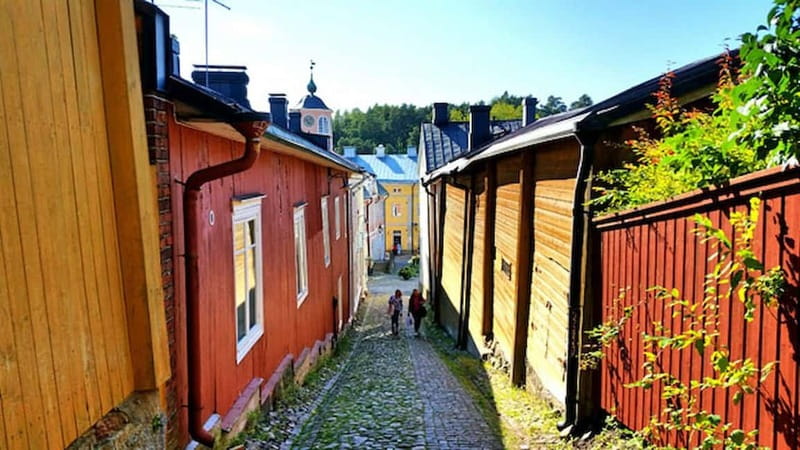 Ultimate Helsinki & Porvoo Tour- Private Car & Local Stories - The city’s mix of old, modern, and iconic: Oodi, Parliament, and Olympic Stadium