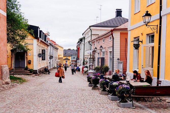 VIP Private Half-Day Trip to Medieval Porvoo from Helsinki - Porvoo Cathedral: Quick, Classic, and Easy to Appreciate