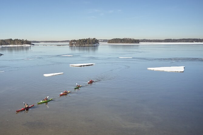 Winter kayaking in Eastern Helsinki archipelago - Gear that actually helps: staying warm without overthinking it