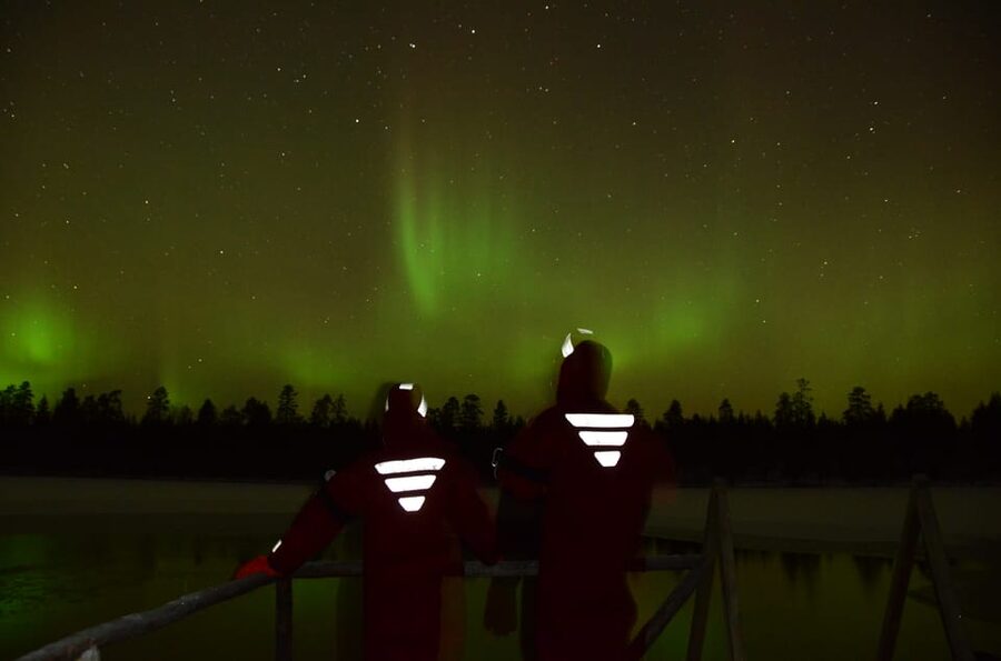 Ylläs: Northern Lights Ice-Floating Experience with Transfer - Before the ice: gearing up in the warm cabin
