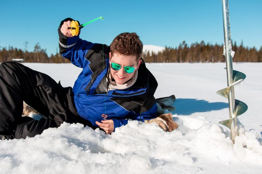 Ylläs: Snowmobile Adventure with Ice Fishing - Snowmobile Safari Basics: Two Riders per Machine and Real Driving Rules