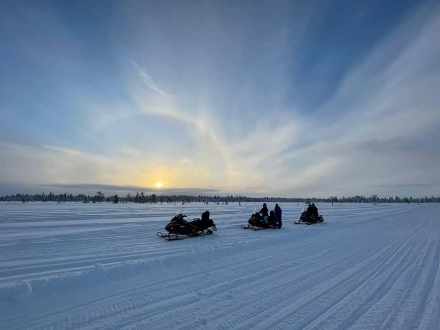 Ylläs:Snowmobile safari to forest kota with a family company - Snowmobile Safari to a Forest Kota in Ylläs: The Simple Reason It Works