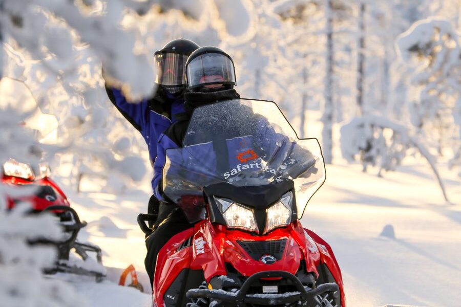 Ylläs: Snowmobiling ABC - Key highlights that make this Ylläs snowmobile safari work